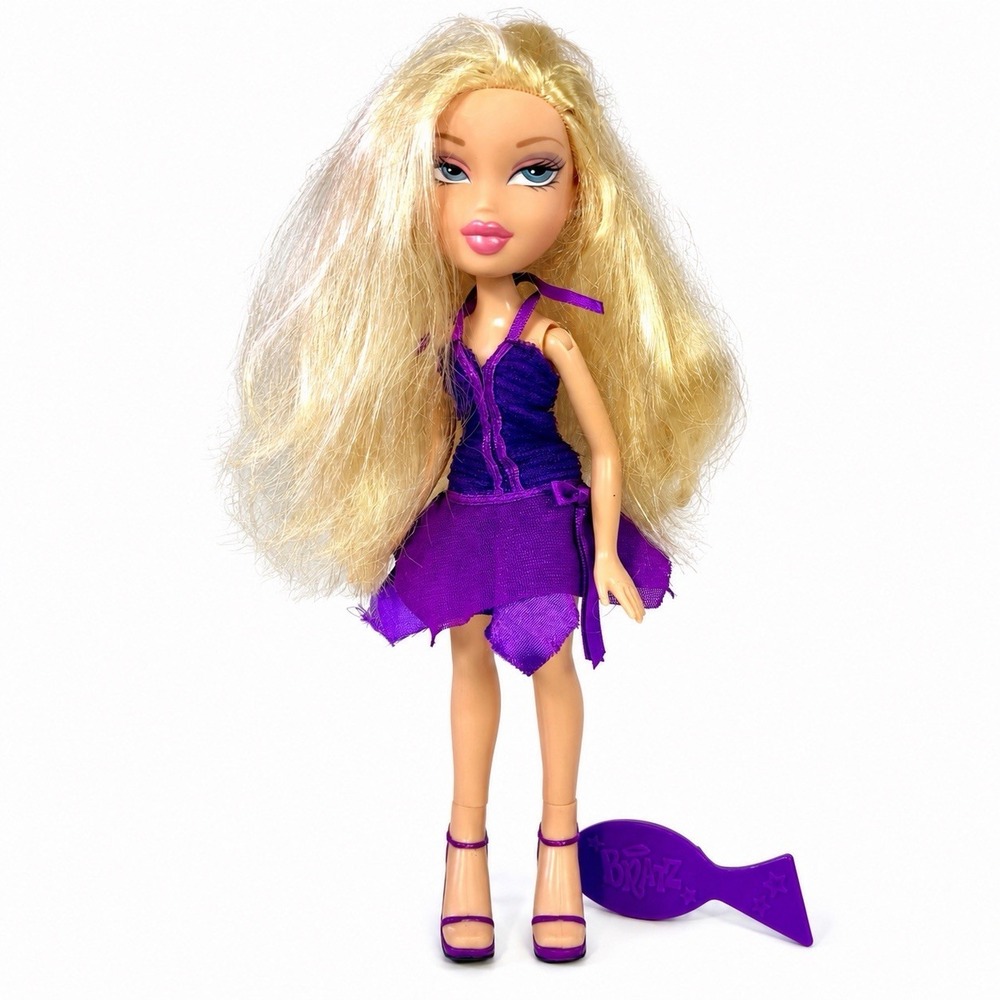 2005 Bratz Head Gamez Cloe Doll MGA Complete Outfit Shoes Earrings Brush